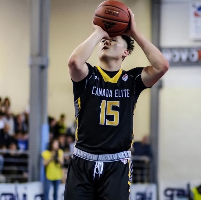 热火血洗南韩男篮，锡安一己之力扛起全队