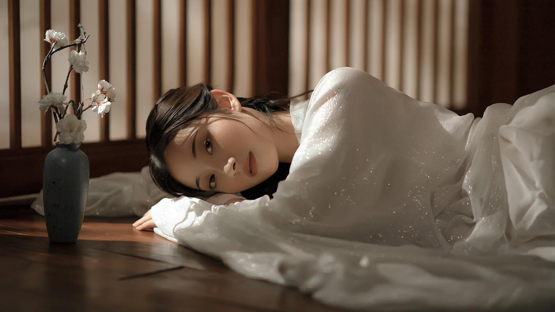 闪电撕碎南粤天幕，当福克斯以雷霆之姿让深圳防线沦为背景